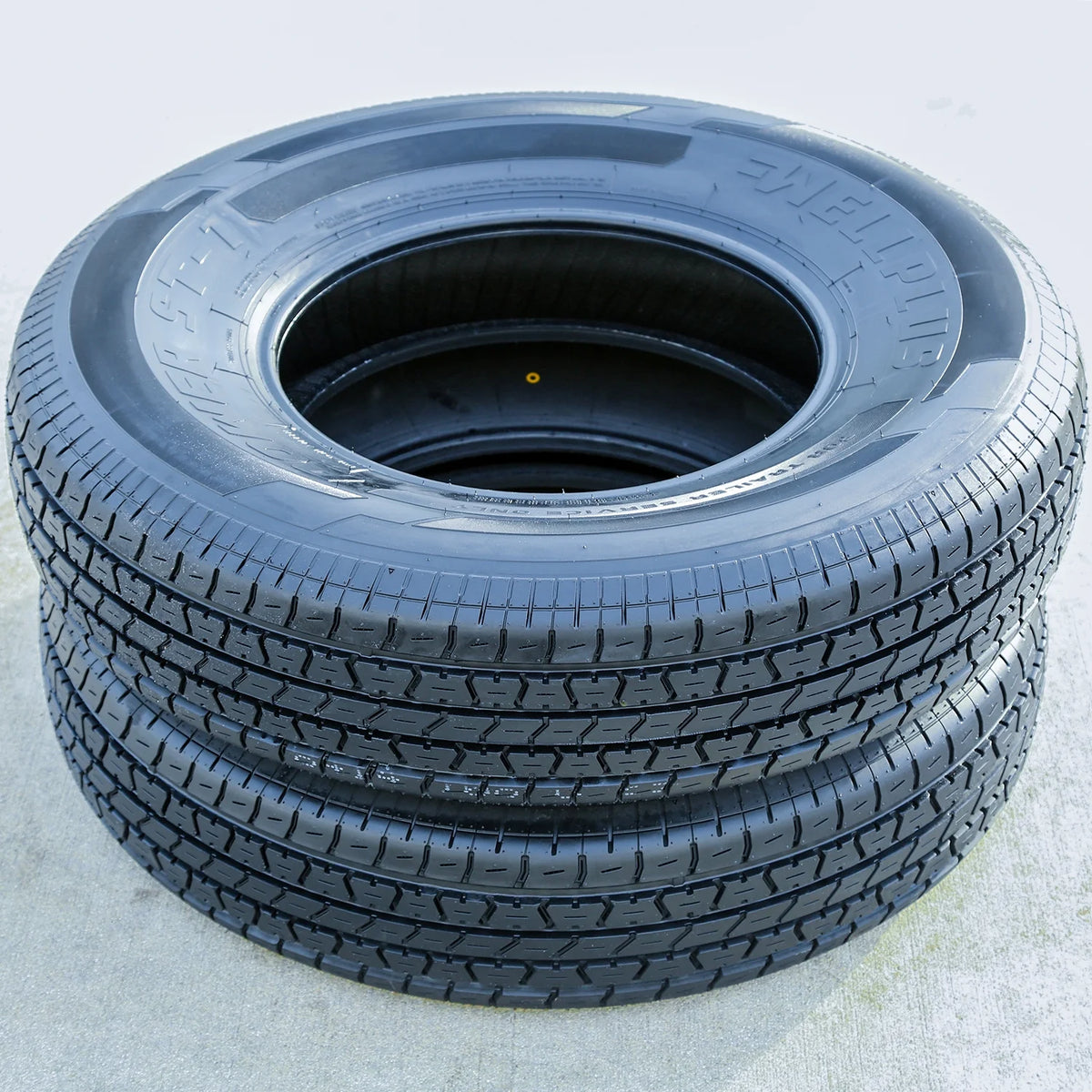 235/80R16 10 Ply Trailer Tire I40033