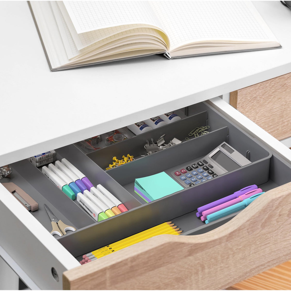 9 Compartment Expandable Cutlery Tray, Gray W2923