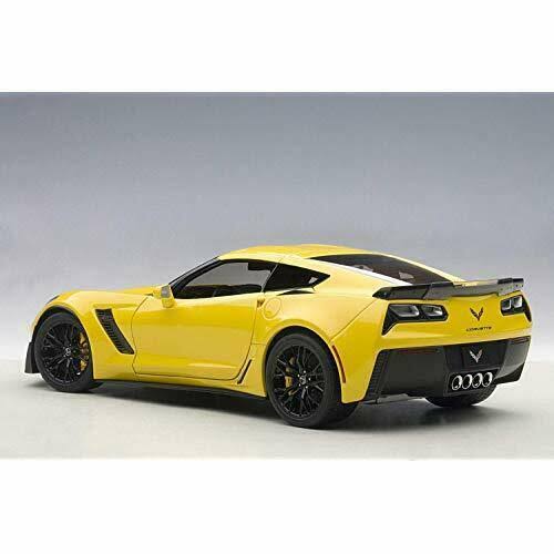 1:18 Chevrolet Corvette C7 Z06 Racing Yellow G97985