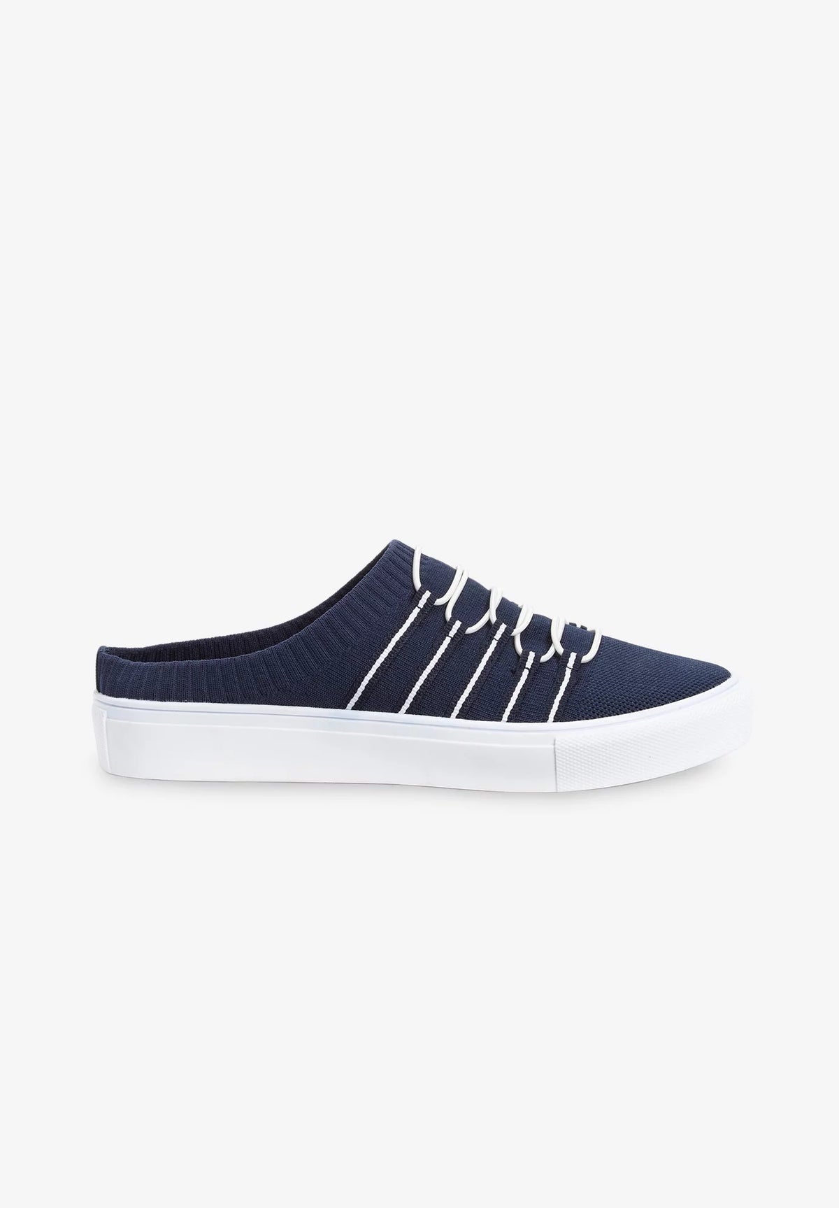 Wide Width Machine Washable Sneaker M329