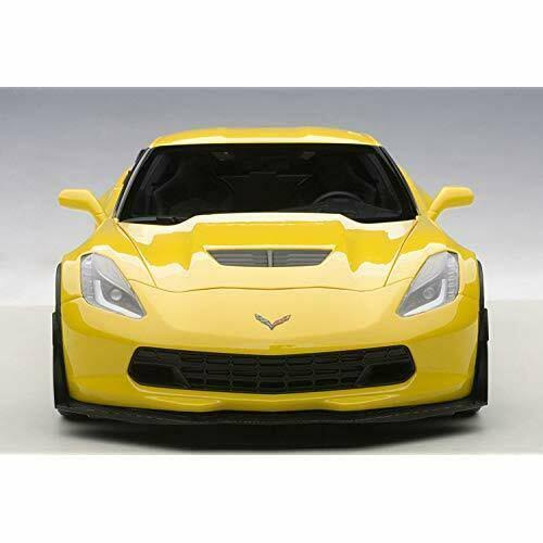1:18 Chevrolet Corvette C7 Z06 Racing Yellow G97985