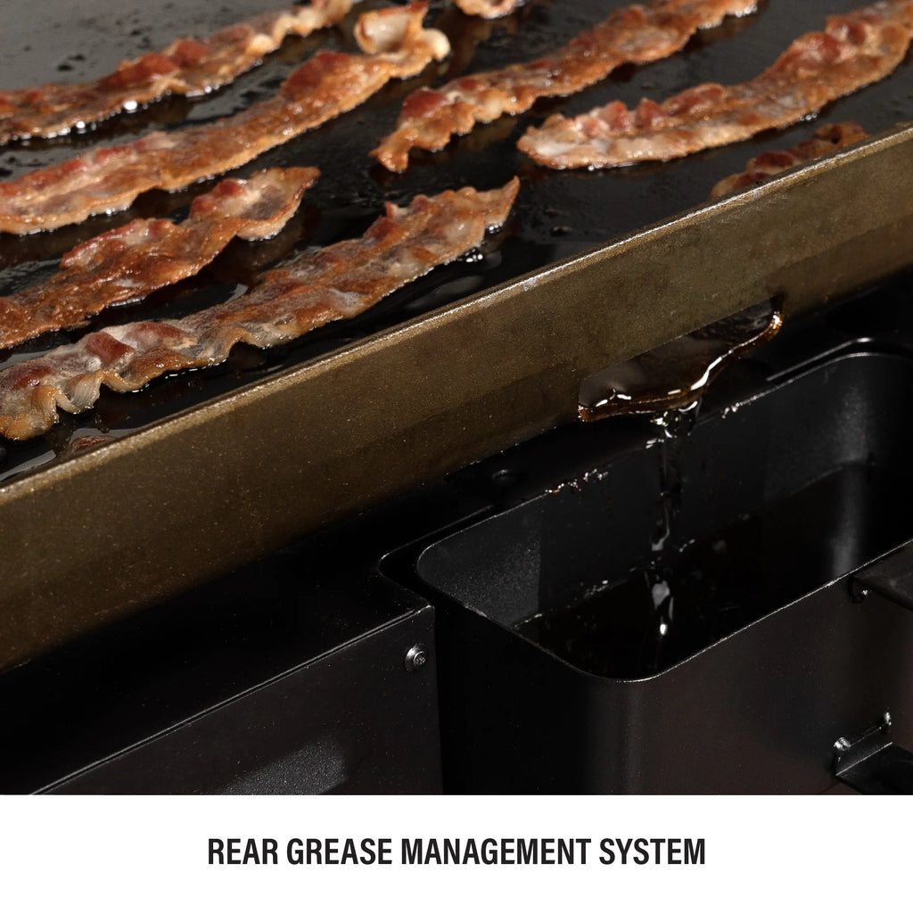 4-Burner Propane Griddle with Hard Cover R584