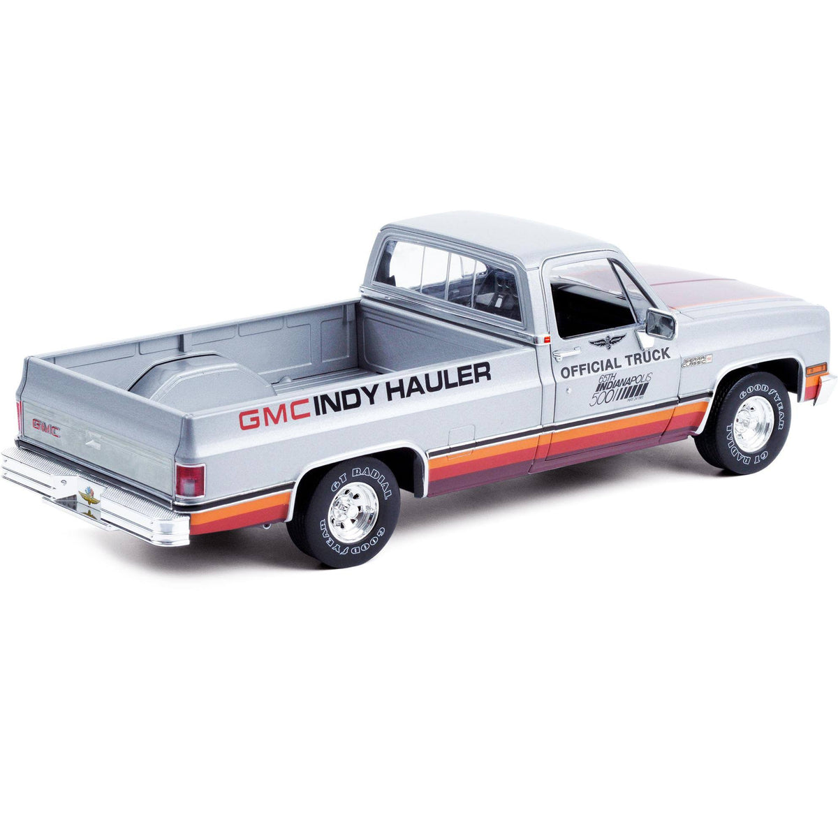 Silver Pickup Truck G5756