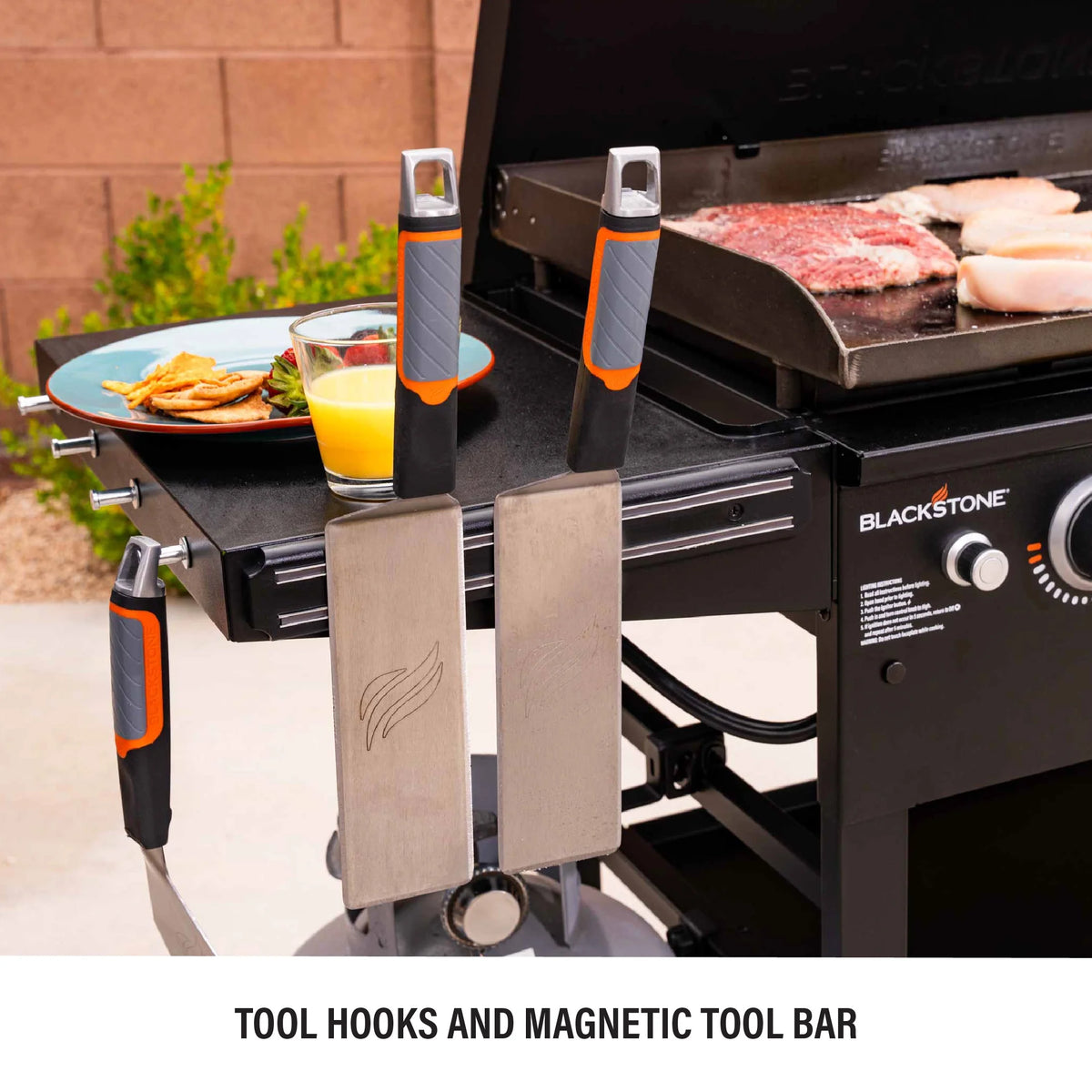 4-Burner Propane Griddle with Hard Cover R584