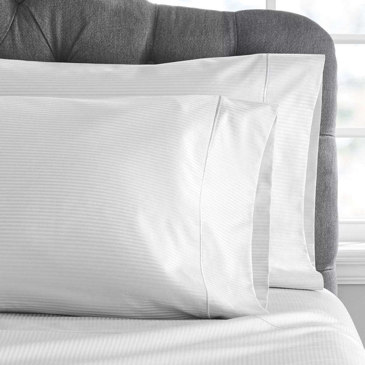 4-Piece 600 Thread Count White Striped Cotton Bed Sheet Set T935