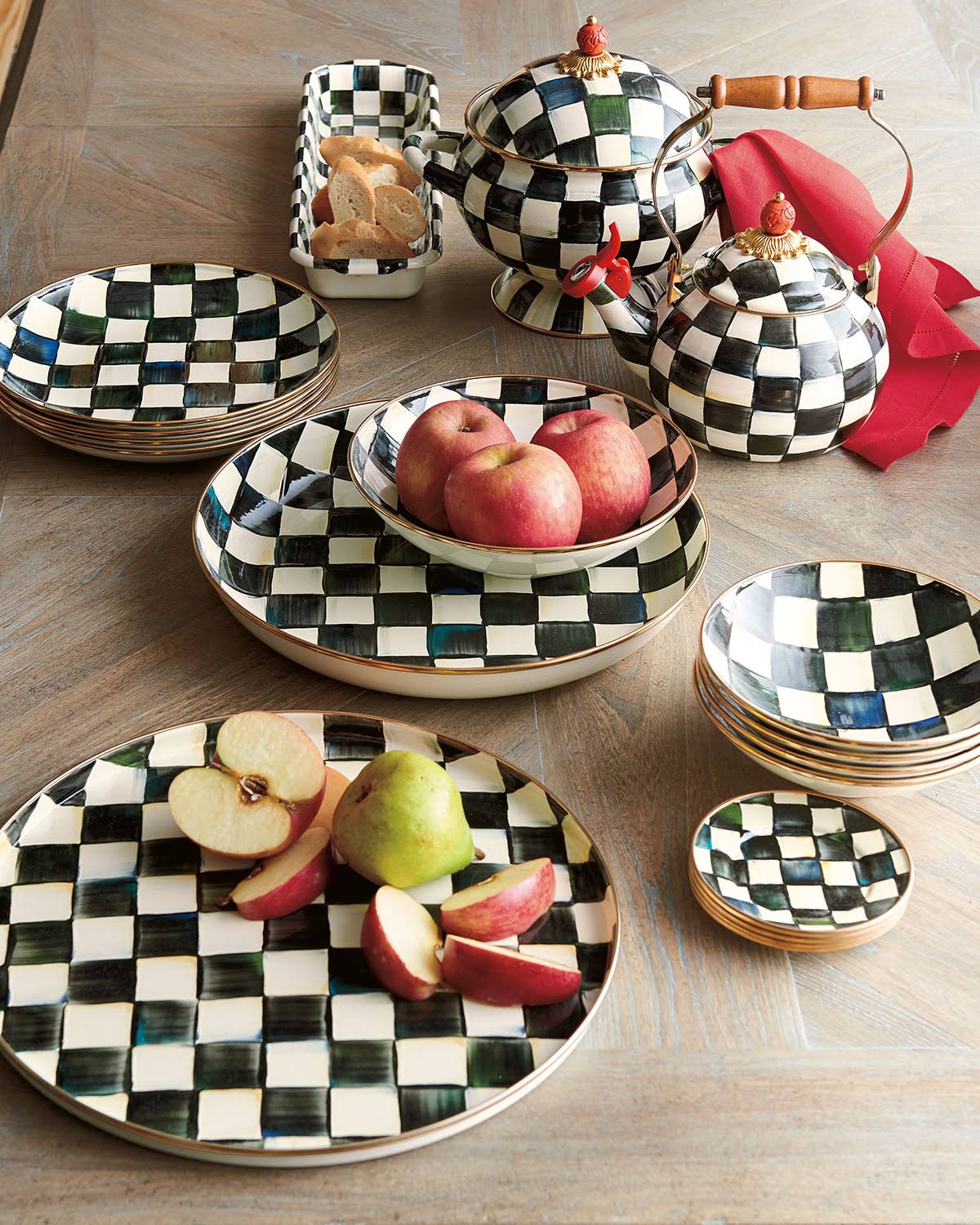 Set of 4 Enamel Canape Plates R227674